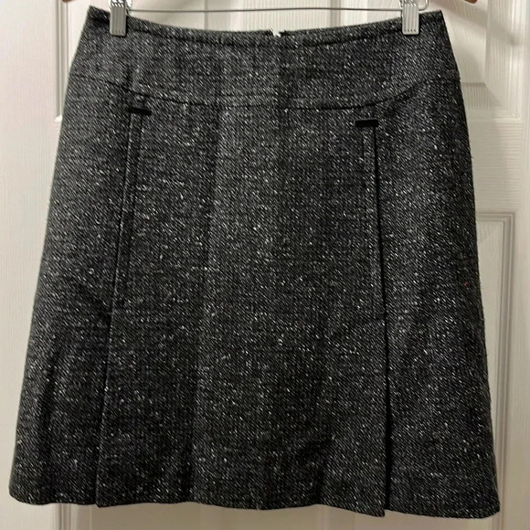 Willi Smith Dresses & Skirts - Willi Smith made in Italy wool blend skirt, size 8